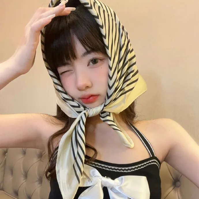 雪国少女心 海报